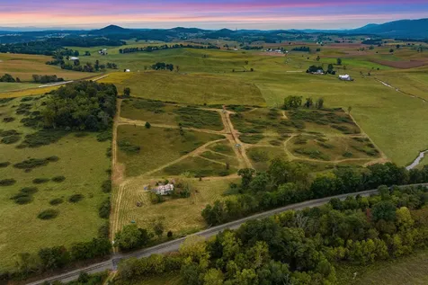 594 Hewitt Road Swoope VA 24479