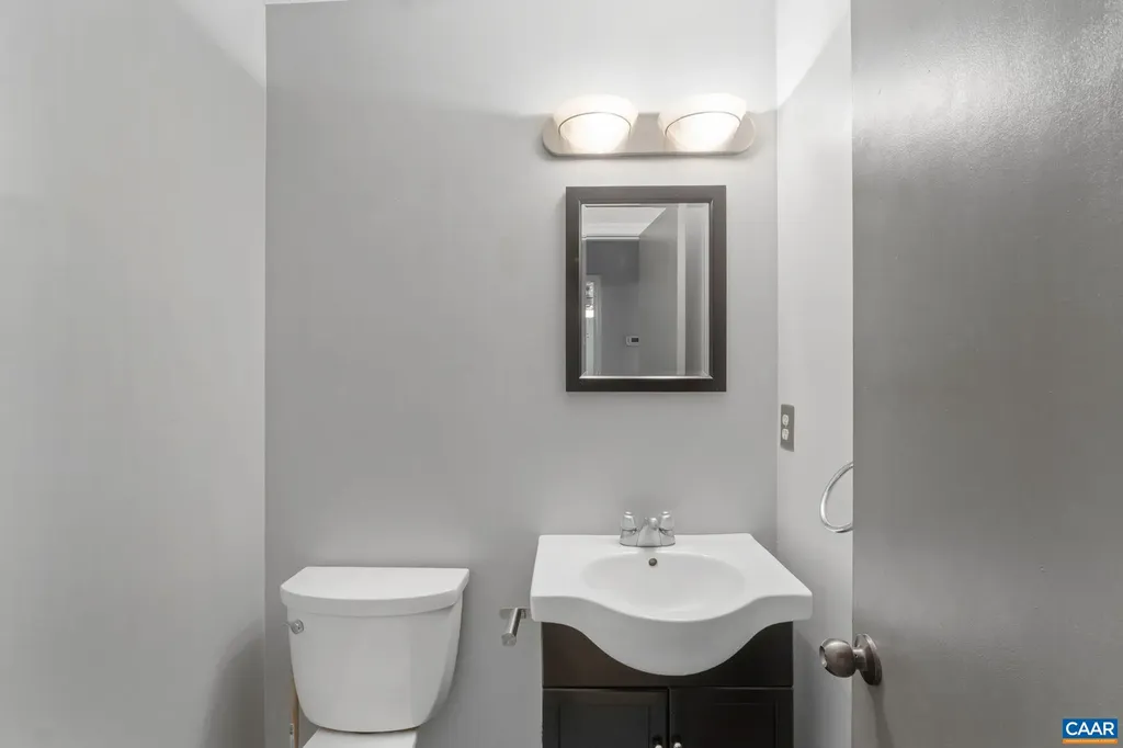 323 Jefferson Drive Palmyra VA 22963