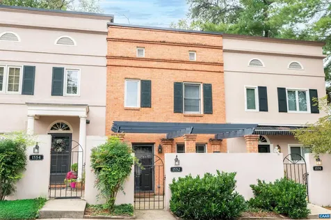 1552 Garden Court Charlottesville VA 22901