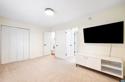 1552 Garden Court Charlottesville VA 22901