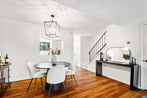 1552 Garden Court Charlottesville VA 22901