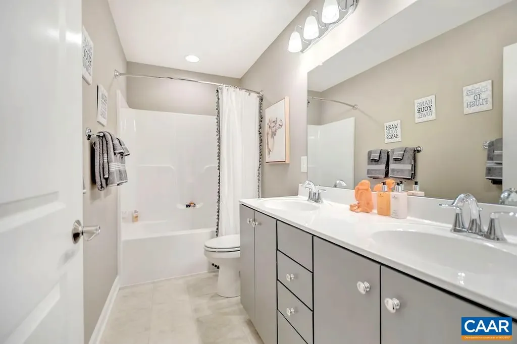 106A Cliffstone Boulevard Charlottesville VA 22911