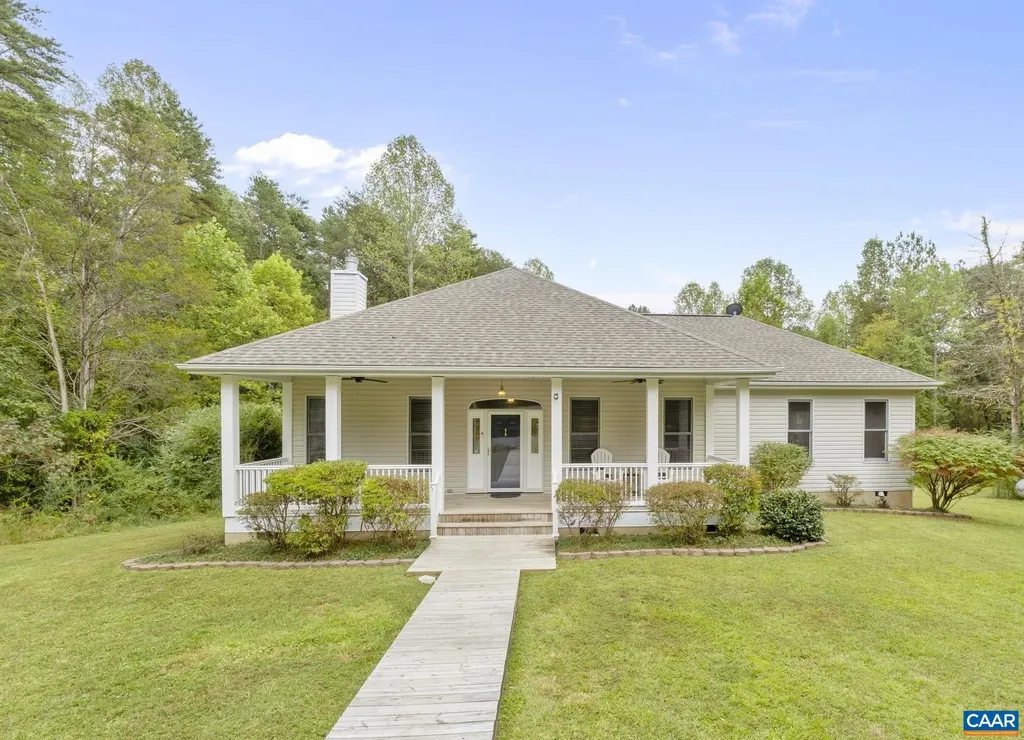 47 Holly Springs Drive Louisa VA 23093