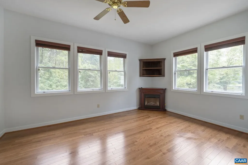 47 Holly Springs Drive Louisa VA 23093