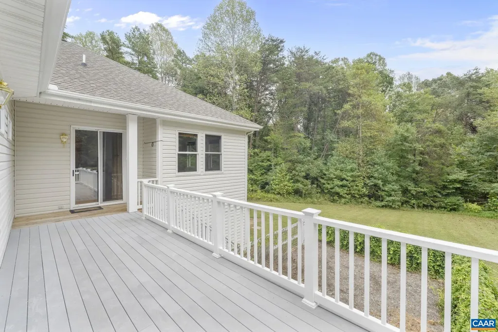 47 Holly Springs Drive Louisa VA 23093