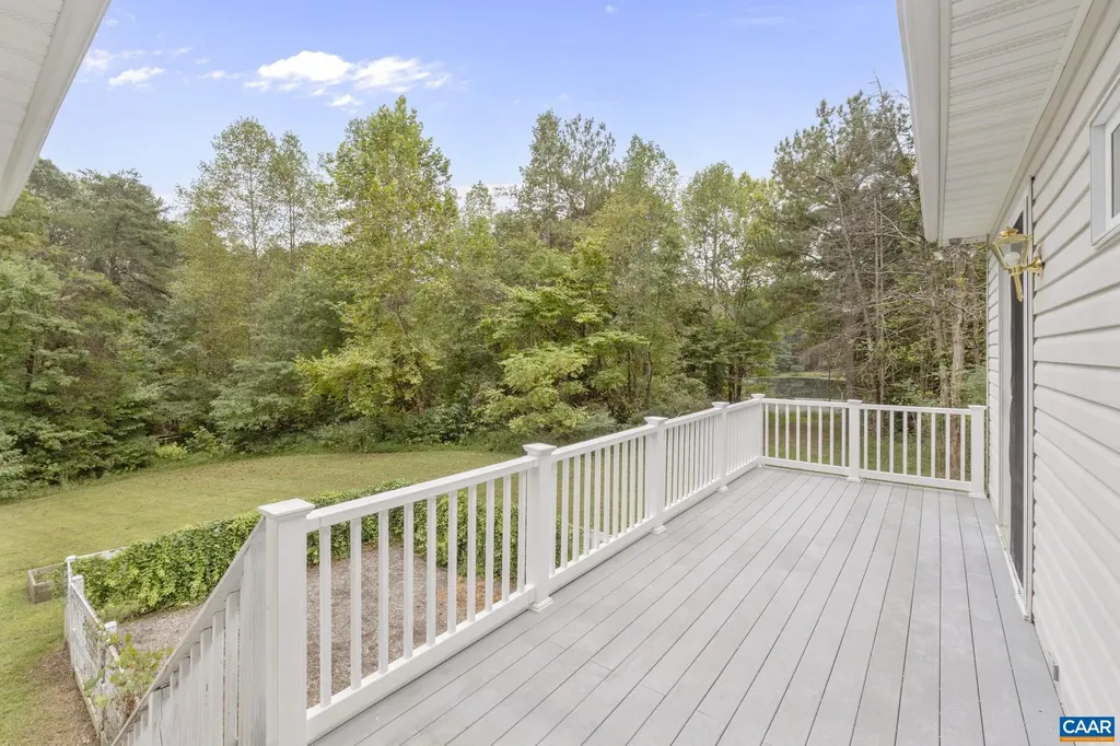 47 Holly Springs Drive Louisa VA 23093