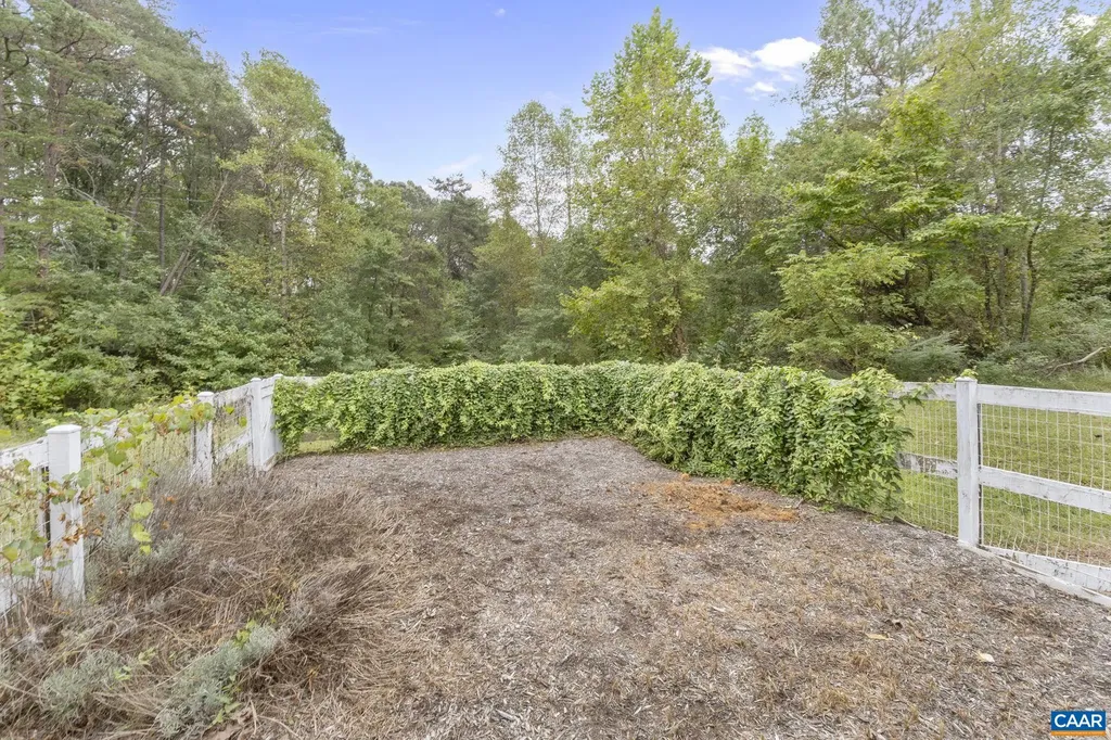 47 Holly Springs Drive Louisa VA 23093