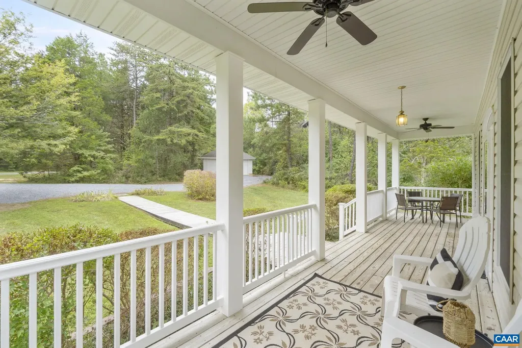 47 Holly Springs Drive Louisa VA 23093