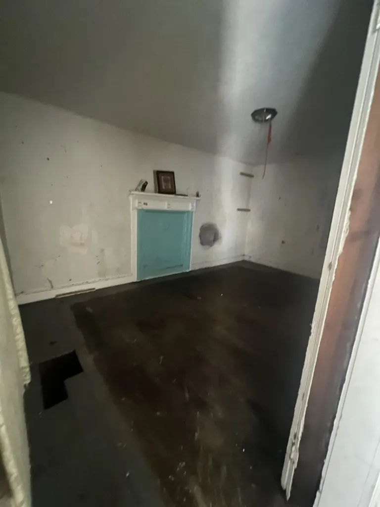 1105 Johnson W Staunton VA 24401