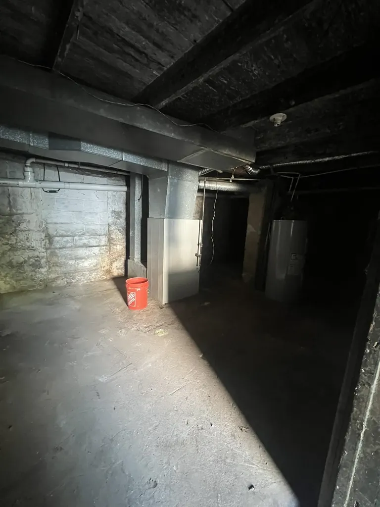 1105 Johnson W Staunton VA 24401