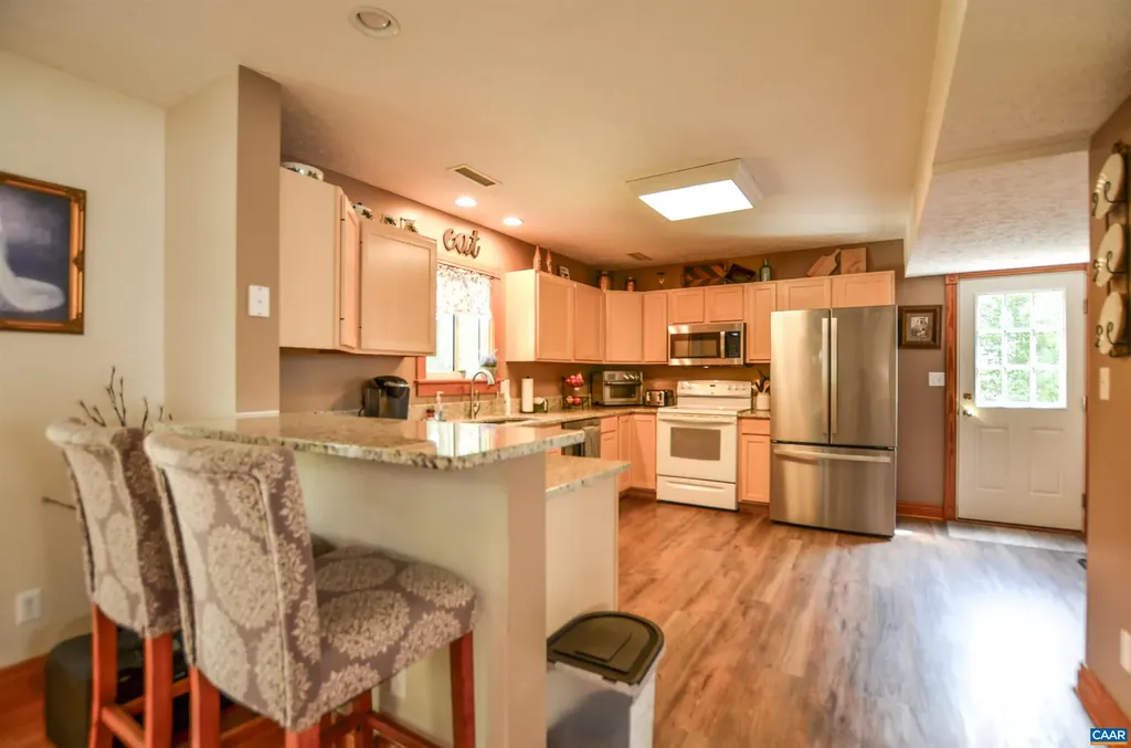 6 Begum Road Palmyra VA 22963