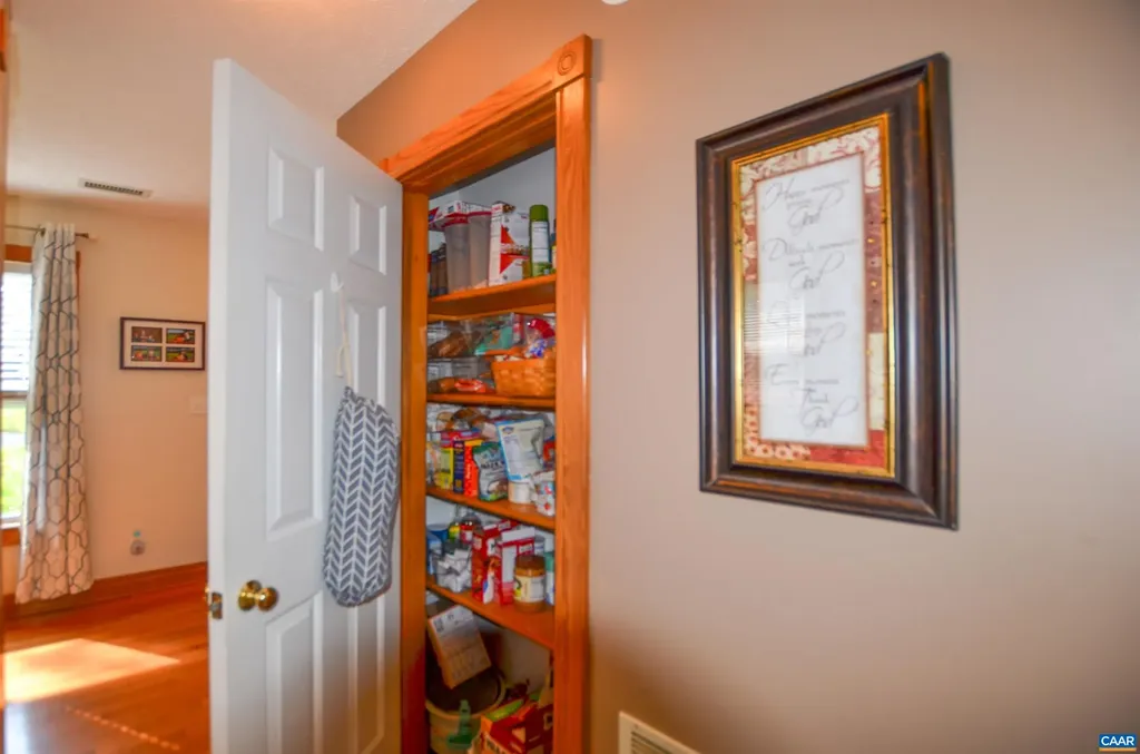 6 Begum Road Palmyra VA 22963