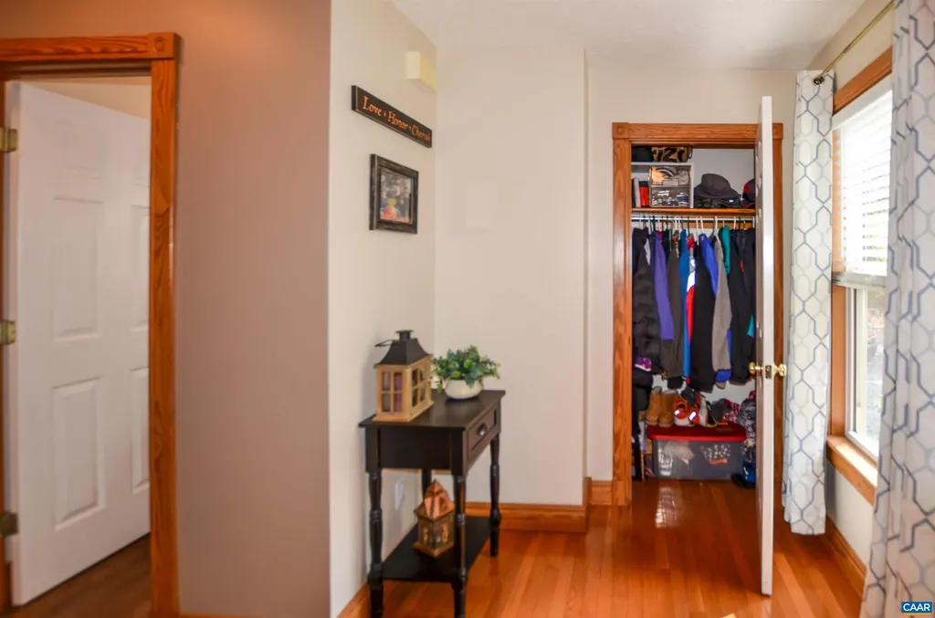 6 Begum Road Palmyra VA 22963