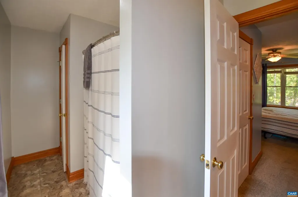 6 Begum Road Palmyra VA 22963