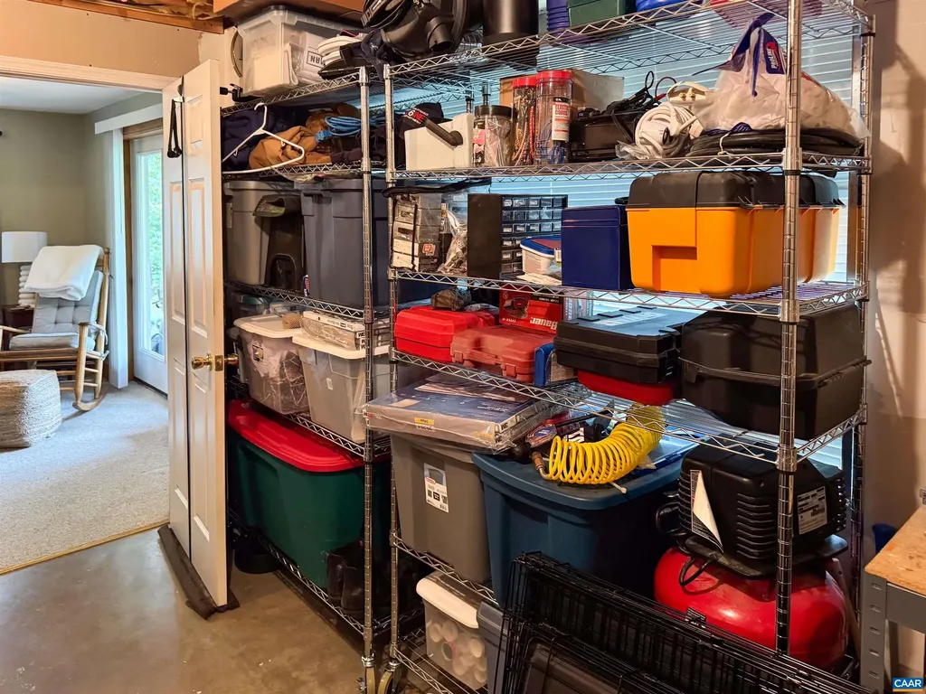 6 Begum Road Palmyra VA 22963