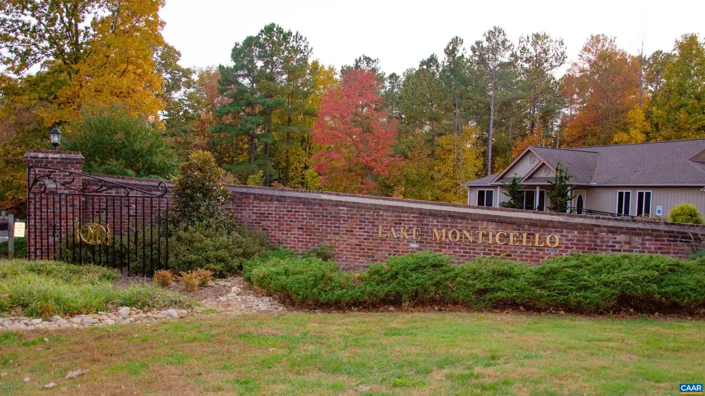 6 Begum Road Palmyra VA 22963