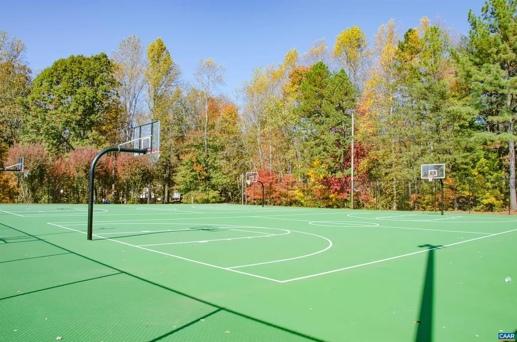 6 Begum Road Palmyra VA 22963