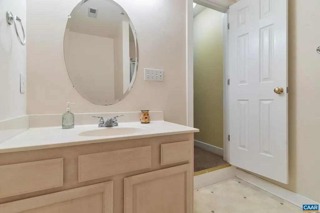 105 Kelsey Court Charlottesville VA 22903