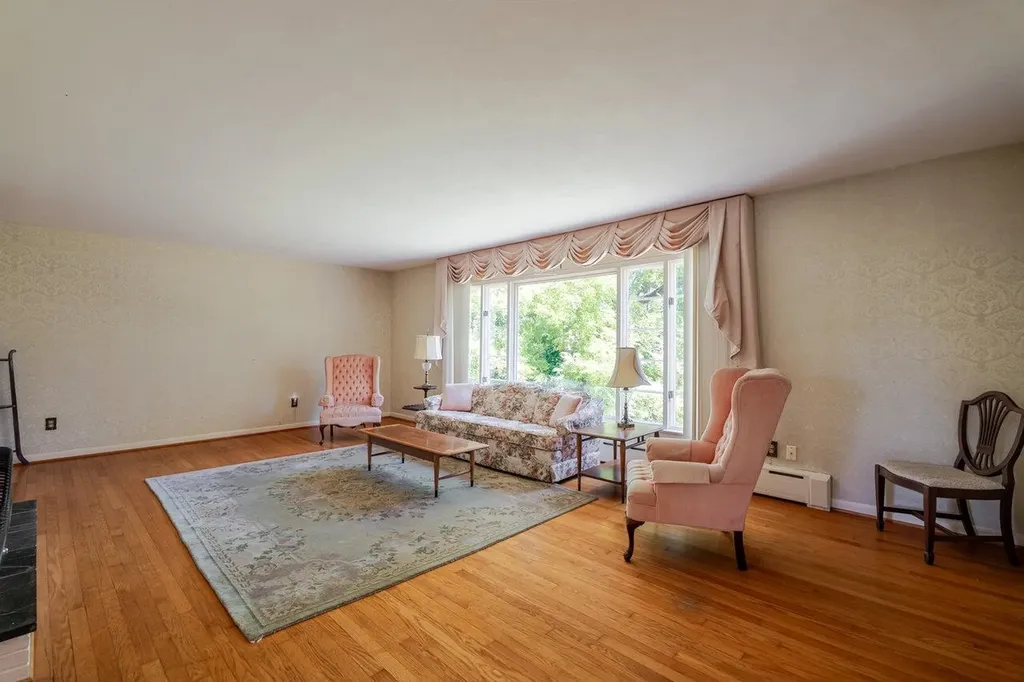 527 Crestover Drive Broadway VA 22815