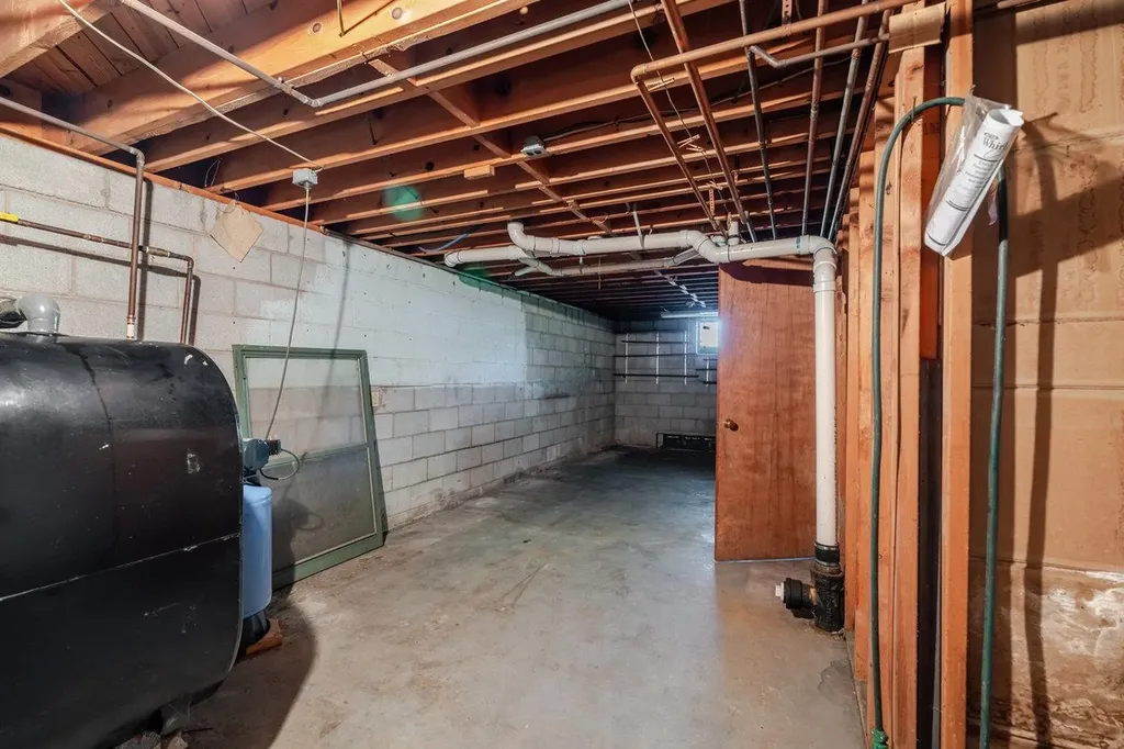 527 Crestover Drive Broadway VA 22815