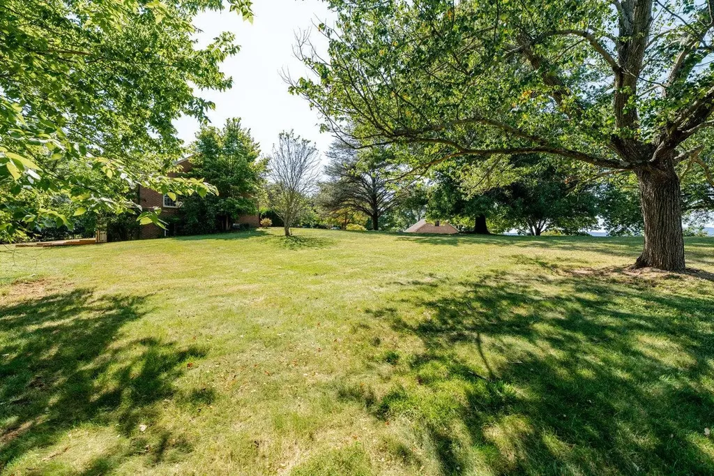 527 Crestover Drive Broadway VA 22815