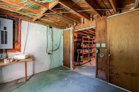 527 Crestover Drive Broadway VA 22815