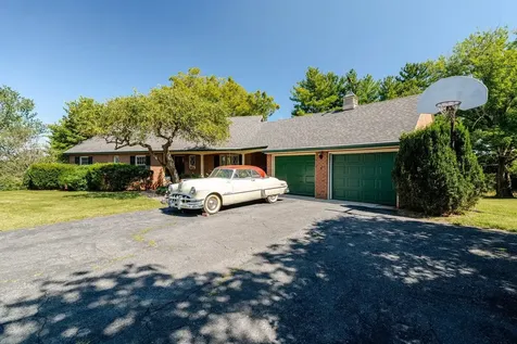 527 Crestover Drive Broadway VA 22815