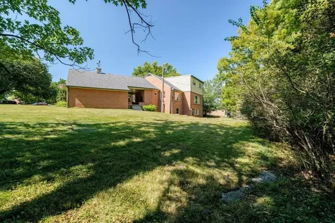 527 Crestover Drive Broadway VA 22815