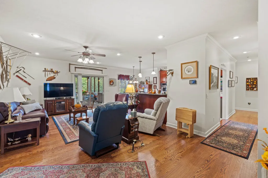 1529 Mount Crawford Avenue Bridgewater VA 22812