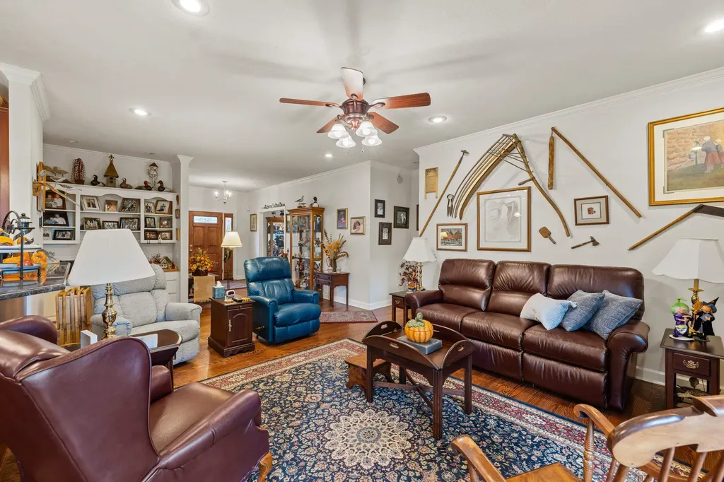 1529 Mount Crawford Avenue Bridgewater VA 22812