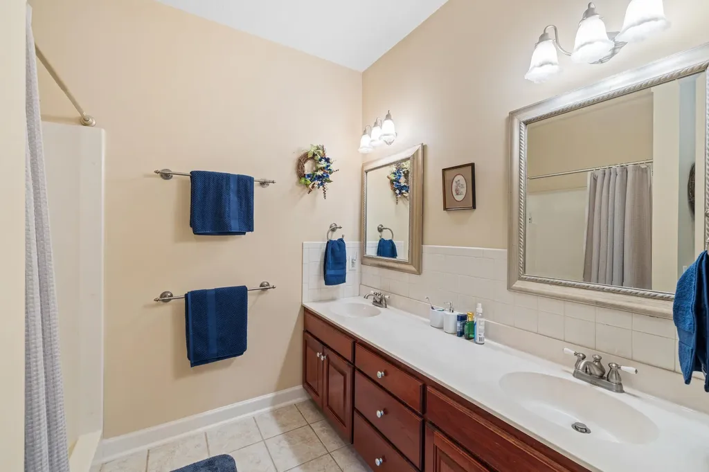 1529 Mount Crawford Avenue Bridgewater VA 22812