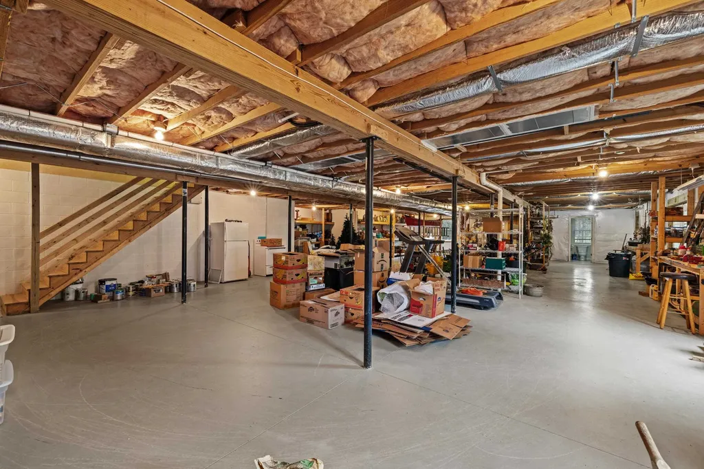 1529 Mount Crawford Avenue Bridgewater VA 22812