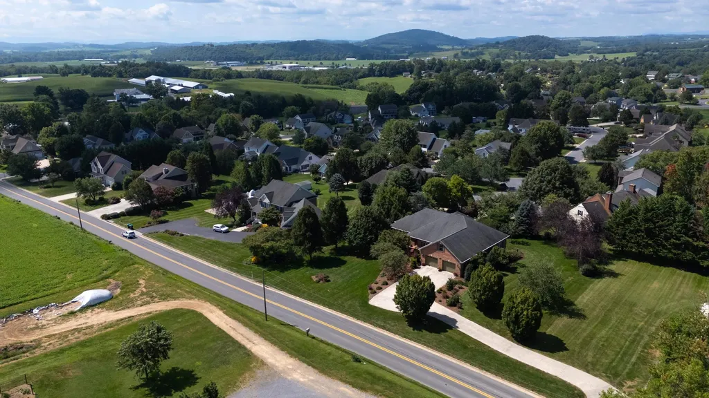 1529 Mount Crawford Avenue Bridgewater VA 22812