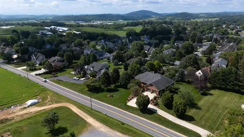 1529 Mount Crawford Avenue Bridgewater VA 22812