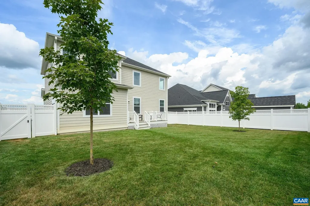 3526 Thicket Run Place Charlottesville VA 22911