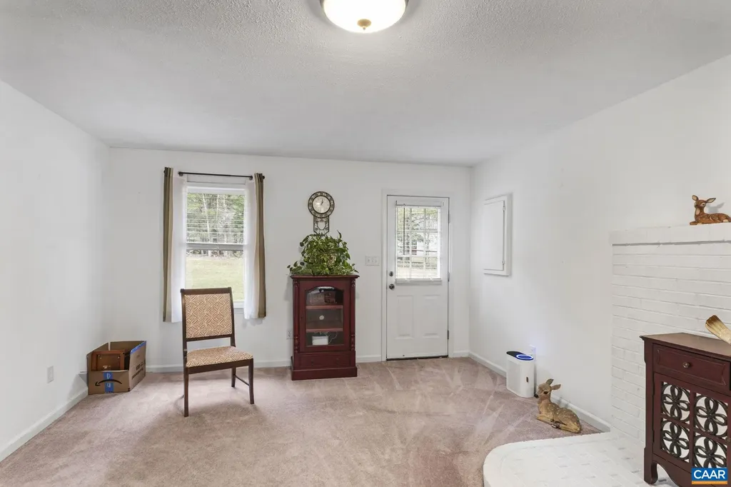 340 Jefferson Drive Palmyra VA 22963