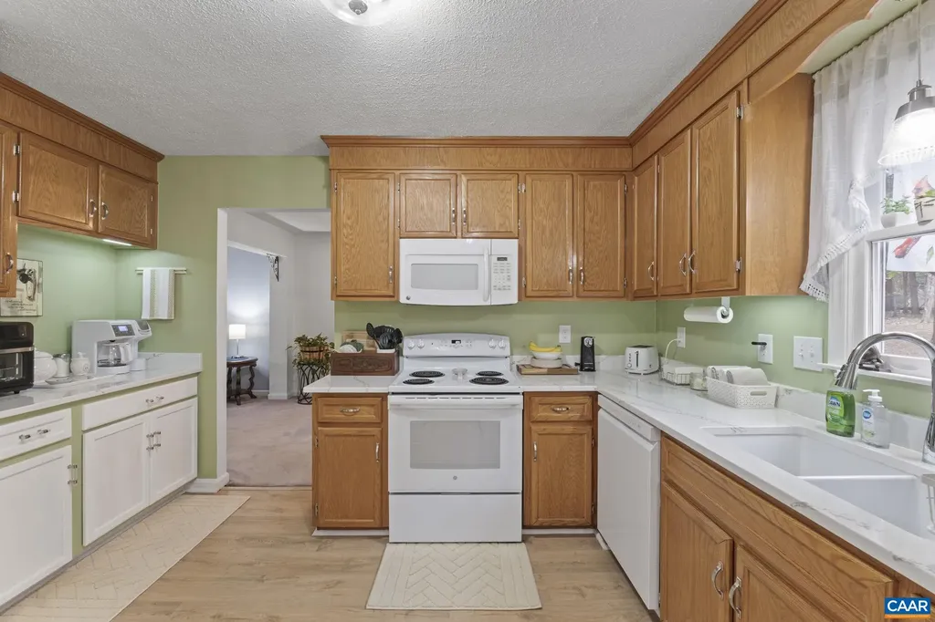 340 Jefferson Drive Palmyra VA 22963