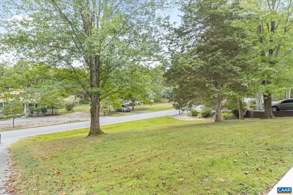 340 Jefferson Drive Palmyra VA 22963