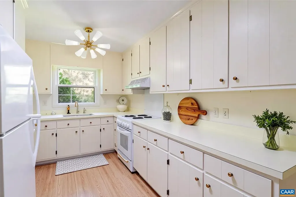 207 Surrey Road Charlottesville VA 22901