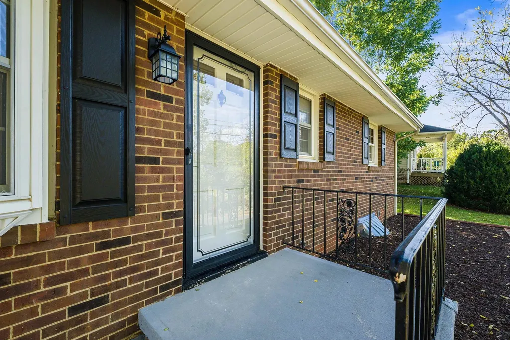 1775 Shutterlee Mill Road Staunton VA 24401