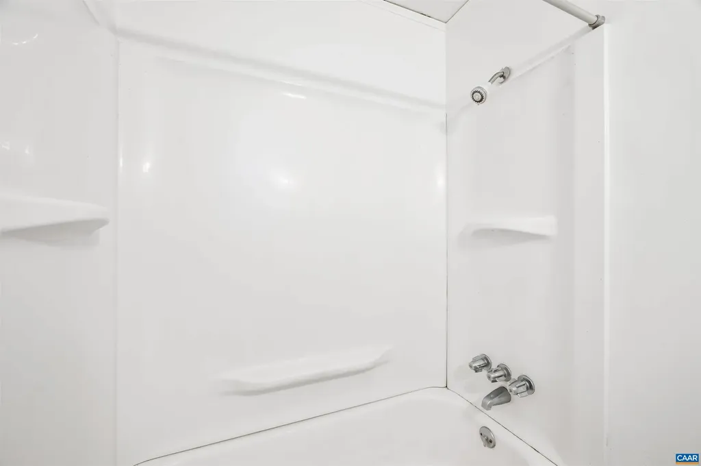 2302 Summit Road Charlottesville VA 22901