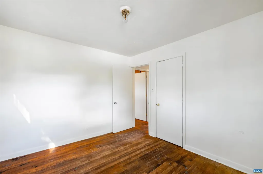 2302 Summit Road Charlottesville VA 22901