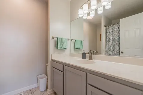 704 17th Street Grottoes VA 24441