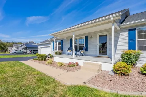 704 17th Street Grottoes VA 24441