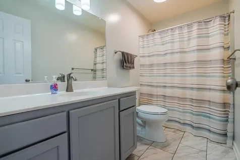 704 17th Street Grottoes VA 24441