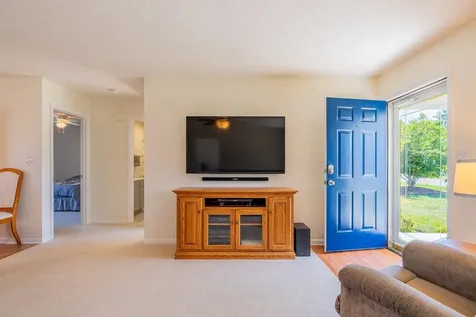 704 17th Street Grottoes VA 24441