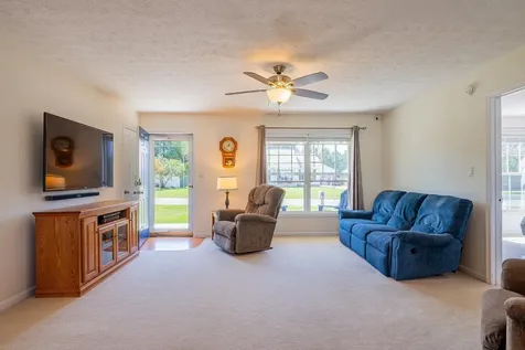 704 17th Street Grottoes VA 24441