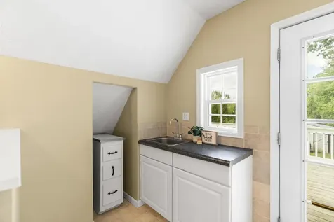 407 Crompton Road Waynesboro VA 22980