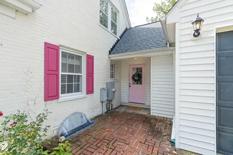 407 Crompton Road Waynesboro VA 22980