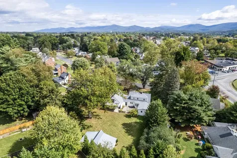 407 Crompton Road Waynesboro VA 22980